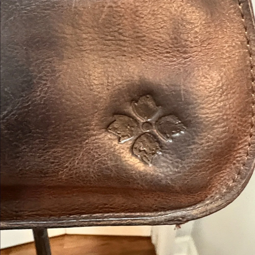 Patricia Nash brown tooled leather western purse with tassel - Picture 7 of 14